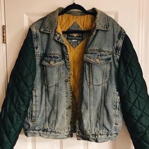 Eagle’s Ridge Outfitters Vintage Jean Jacket